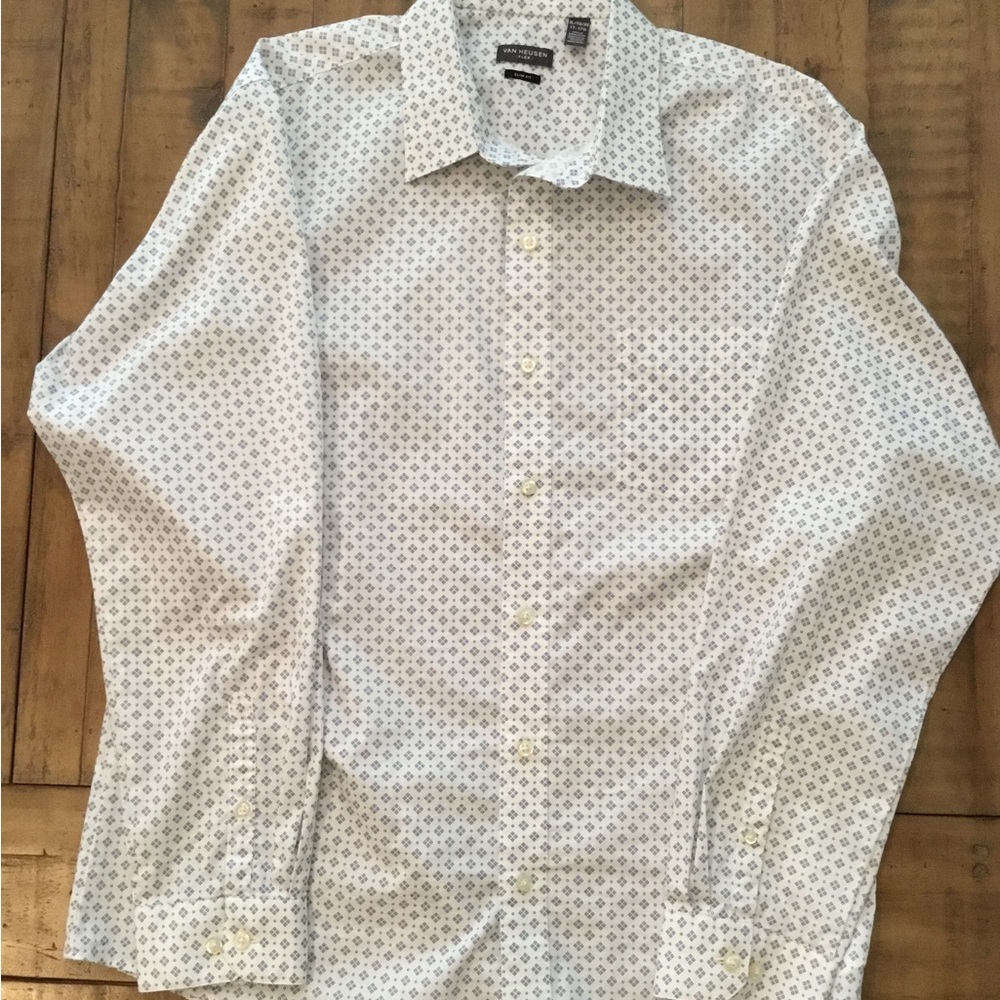 Van Heusen White Button-Down Shirt with Small Gray Geometric Print